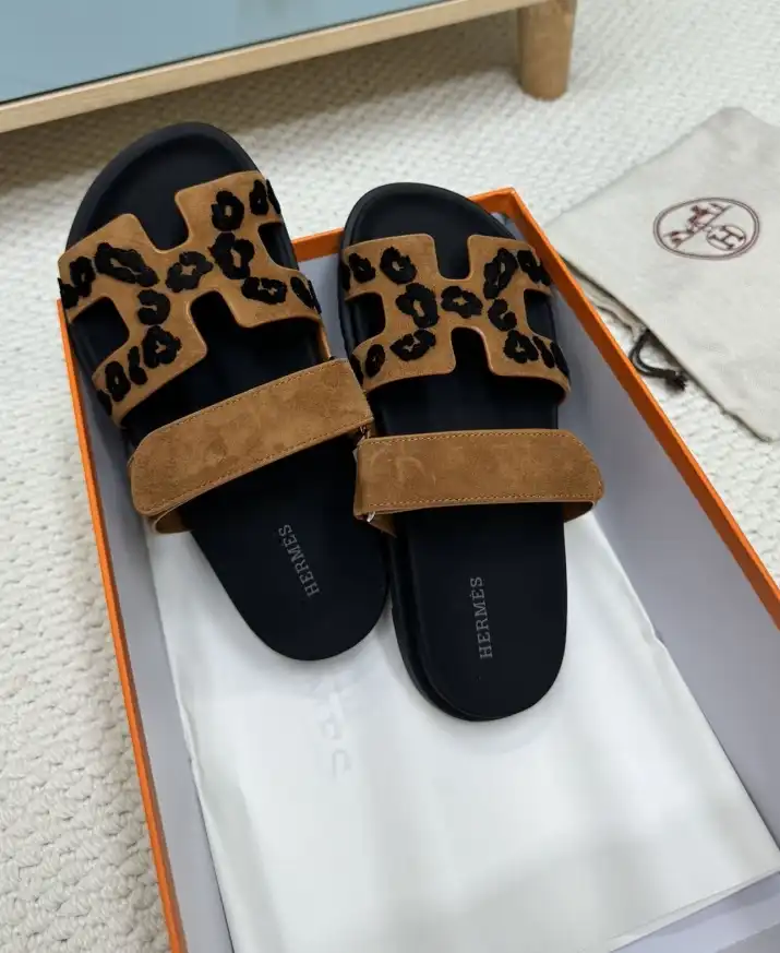 hype Hermes Slippers