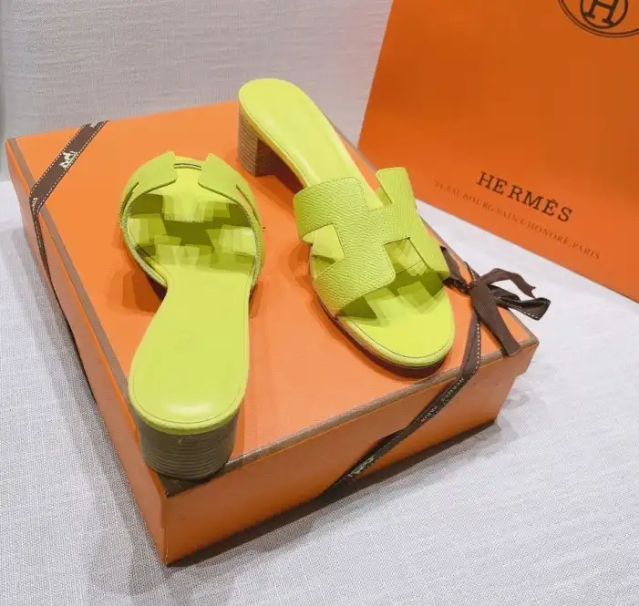 hype Hermes Slippers