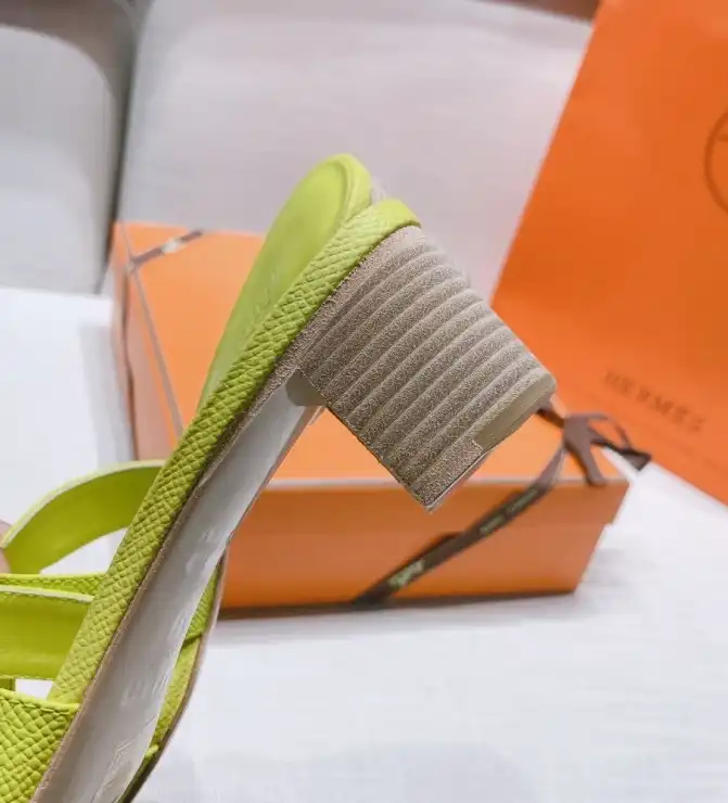 hype Hermes Slippers