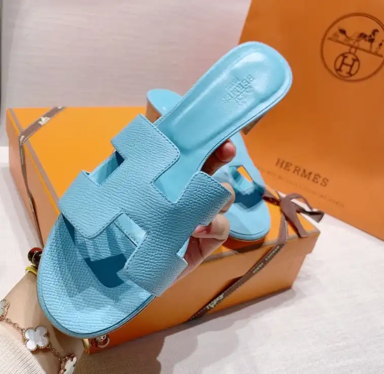 hype Hermes Slippers