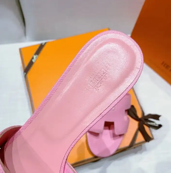 hype Hermes Slippers