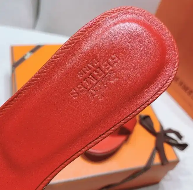 hype Hermes Slippers