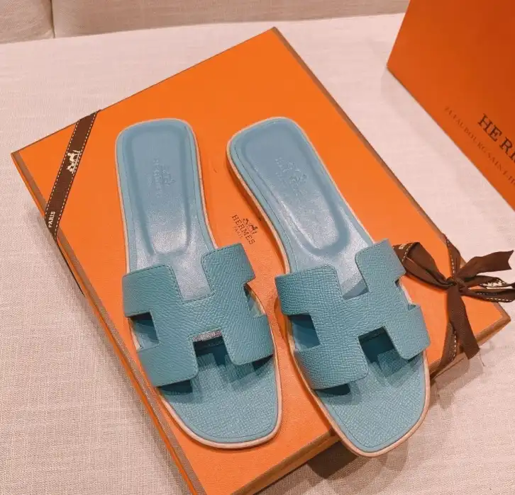 hype Hermes Slippers