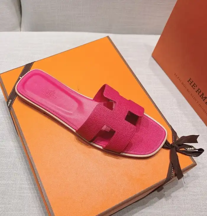 hype Hermes Slippers