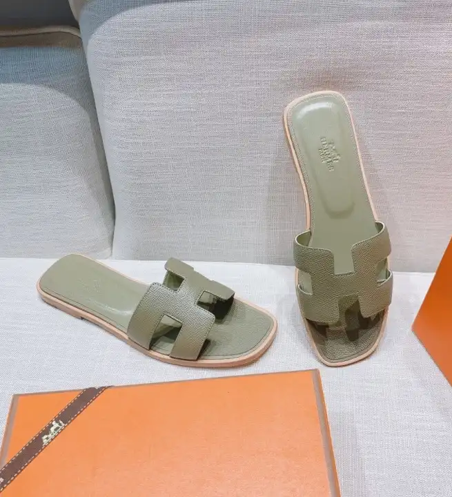 hype Hermes Slippers