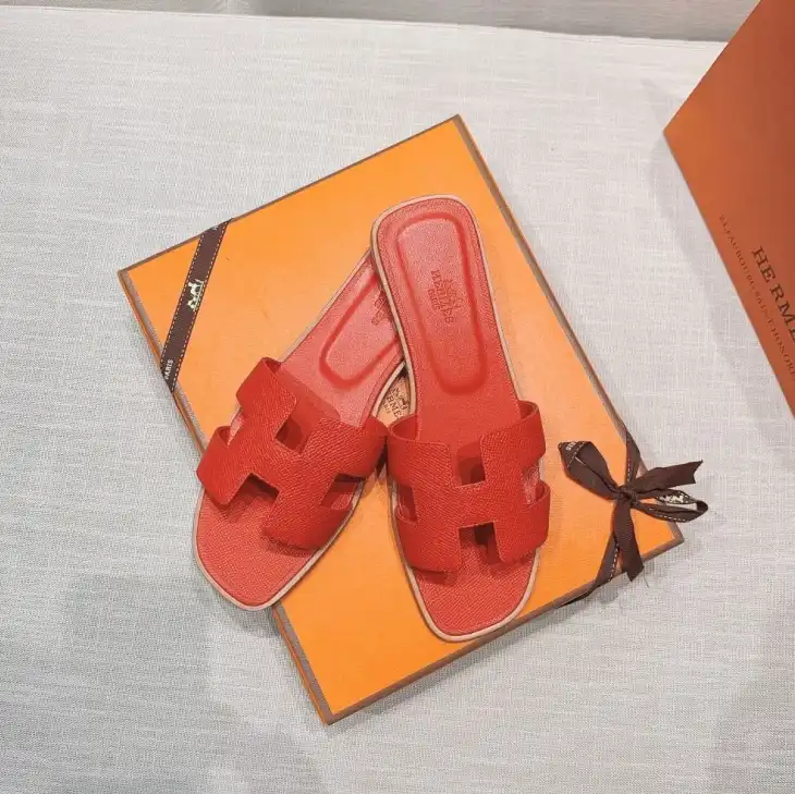 hype Hermes Slippers