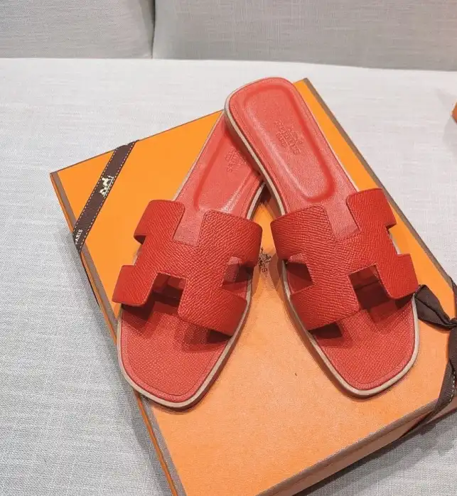 hype Hermes Slippers