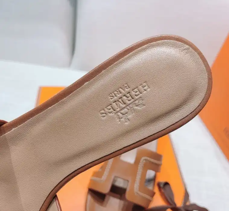 hype Hermes Slippers