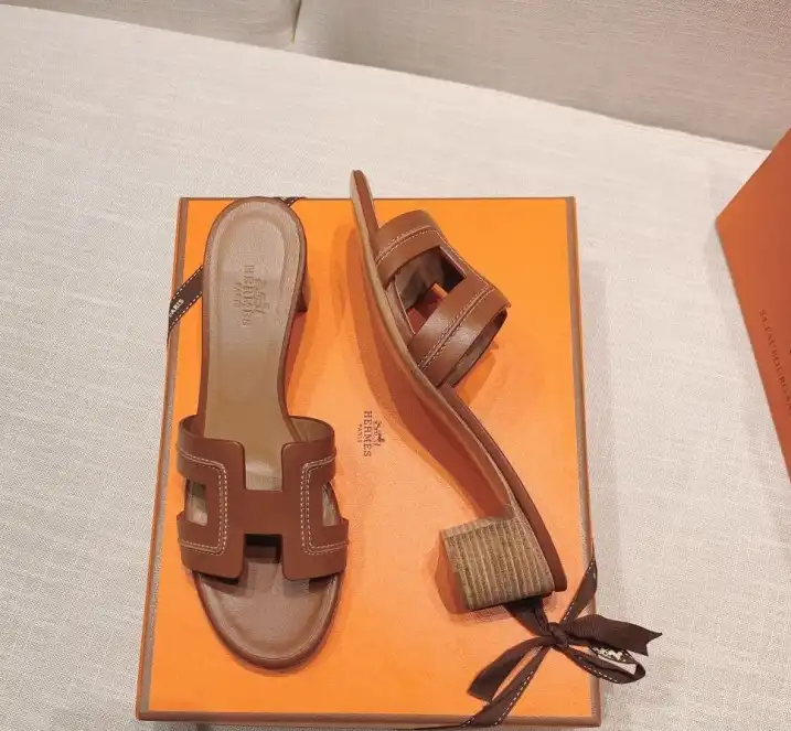 hype Hermes Slippers