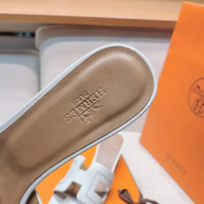 hype Hermes Slippers