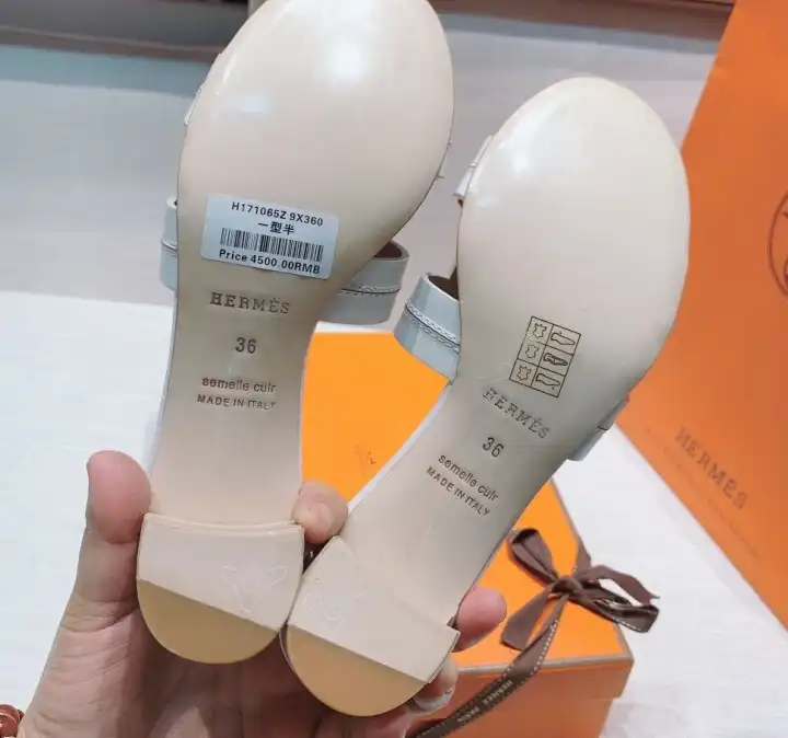 hype Hermes Slippers