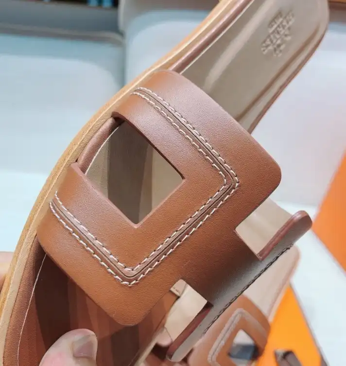 hype Hermes Slippers