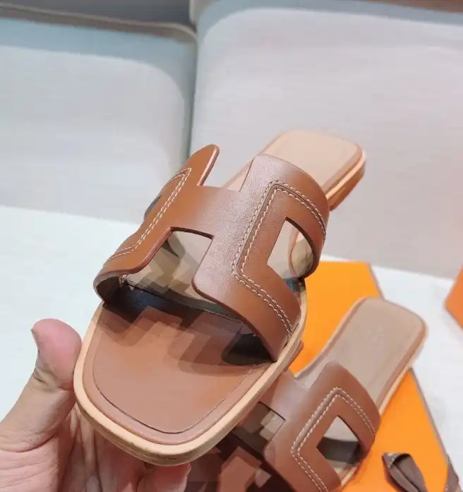 hype Hermes Slippers