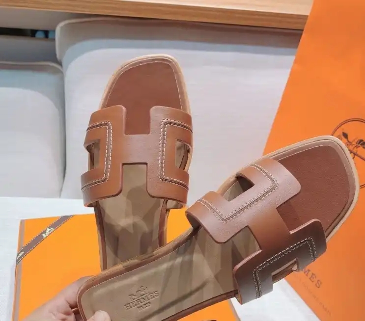 hype Hermes Slippers