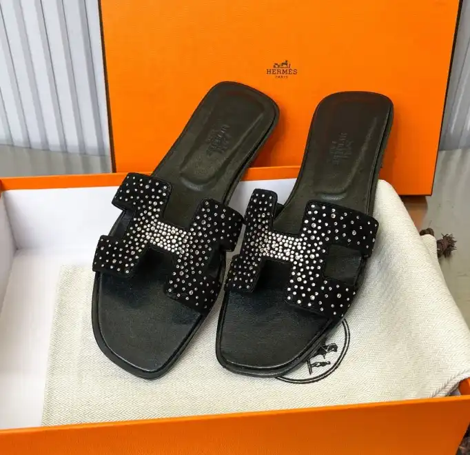 hype Hermes Slippers