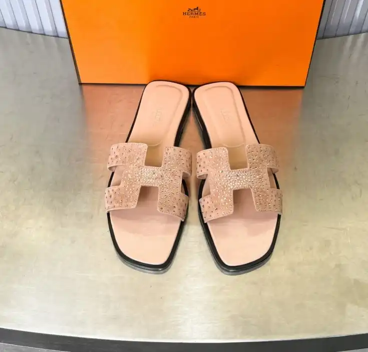 hype Hermes Slippers