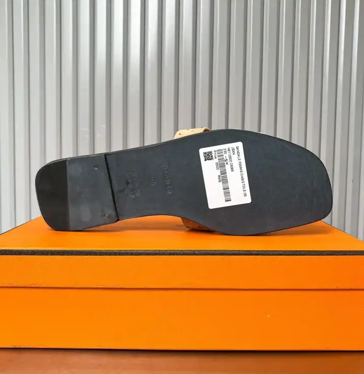 hype Hermes Slippers