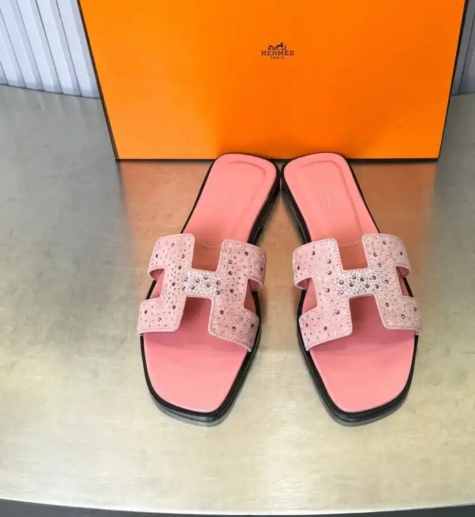 hype Hermes Slippers