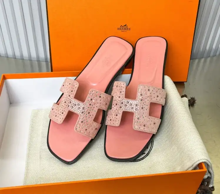 hype Hermes Slippers