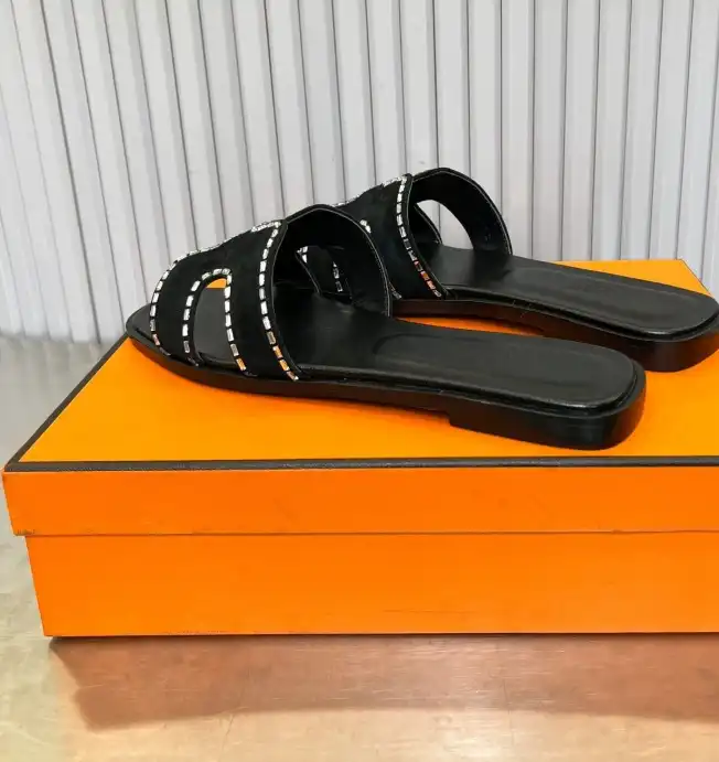 hype Hermes Slippers