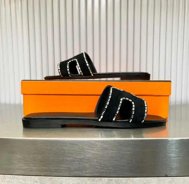 hype Hermes Slippers