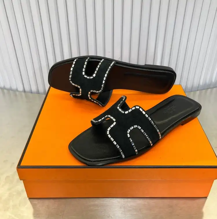 hype Hermes Slippers