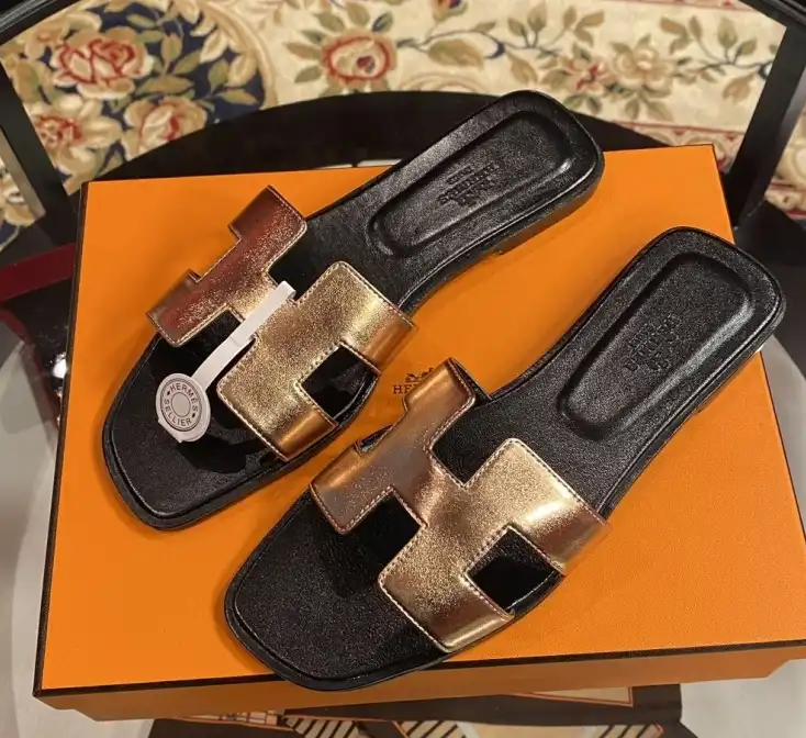 hype Hermes Slippers