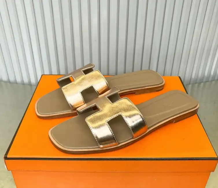 hype Hermes Slippers