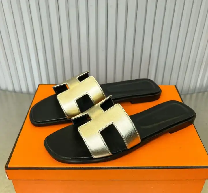 hype Hermes Slippers