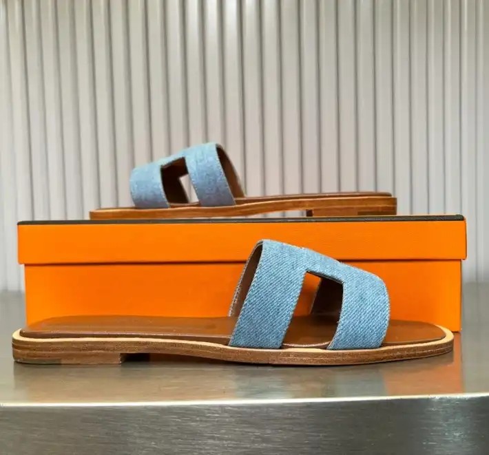 hype Hermes Slippers