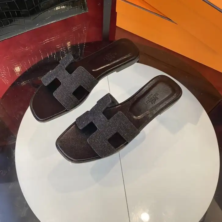 hype Hermes Slippers