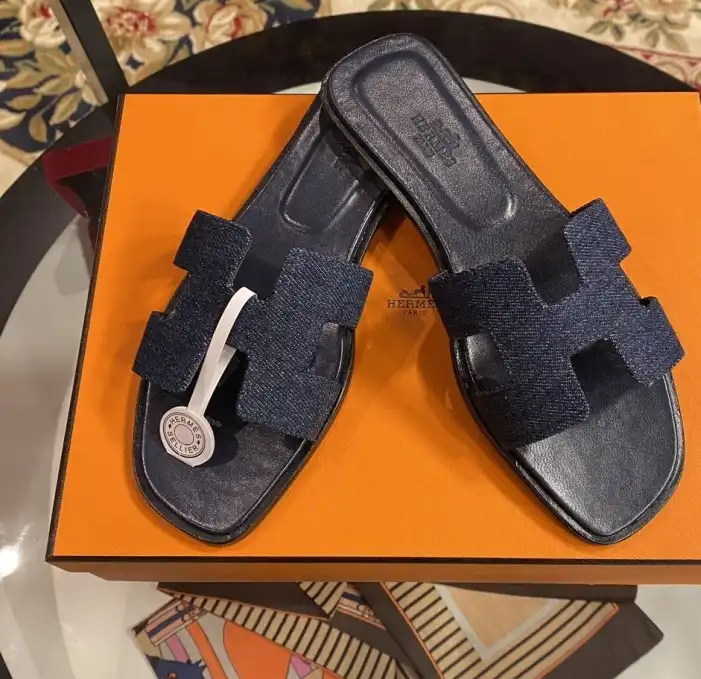 hype Hermes Slippers