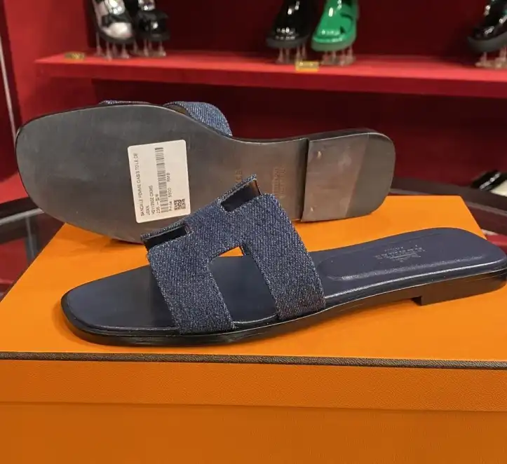 hype Hermes Slippers