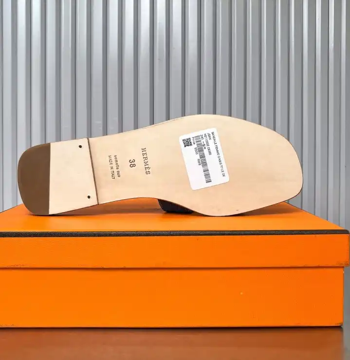 hype Hermes Slippers