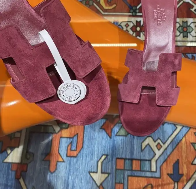 hype Hermes Slippers