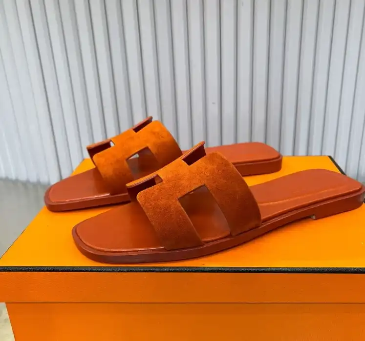 hype Hermes Slippers