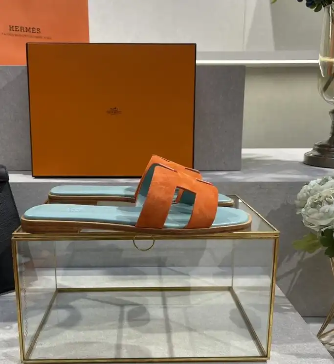 hype Hermes Slippers