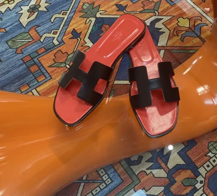 hype Hermes Slippers