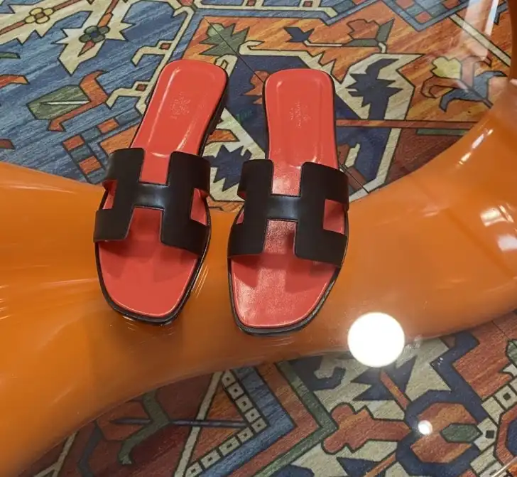 hype Hermes Slippers