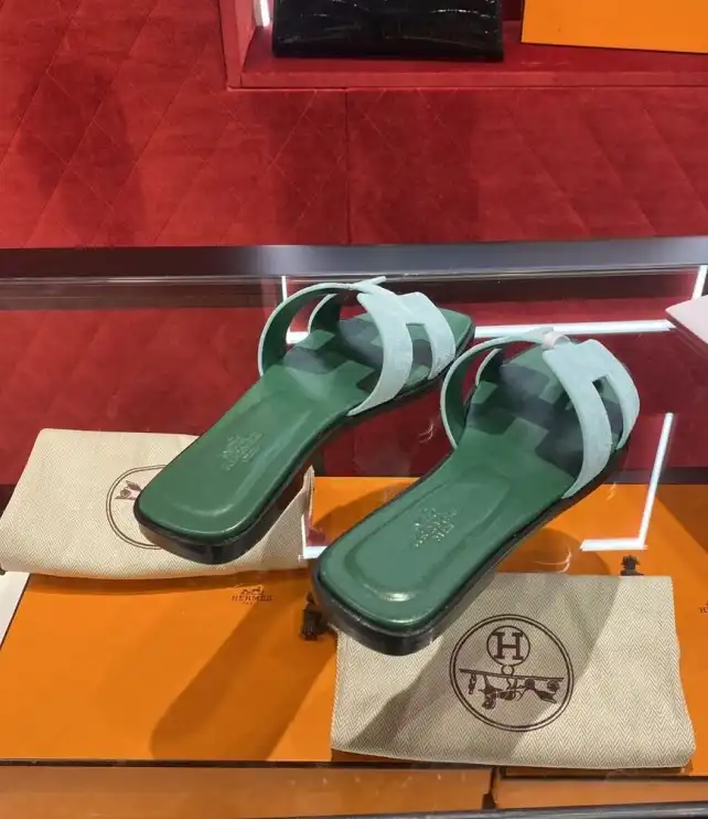 hype Hermes Slippers