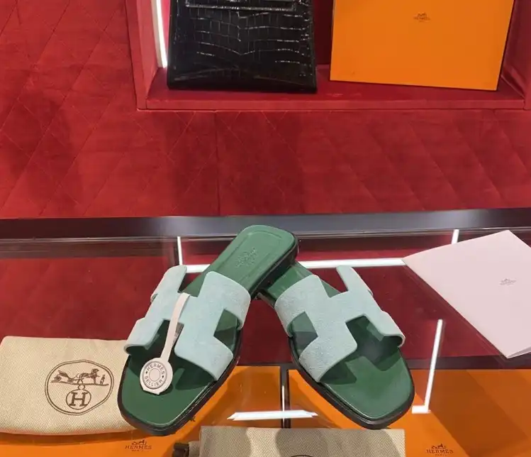 hype Hermes Slippers