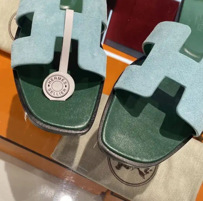 hype Hermes Slippers