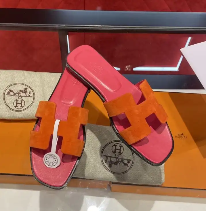 hype Hermes Slippers