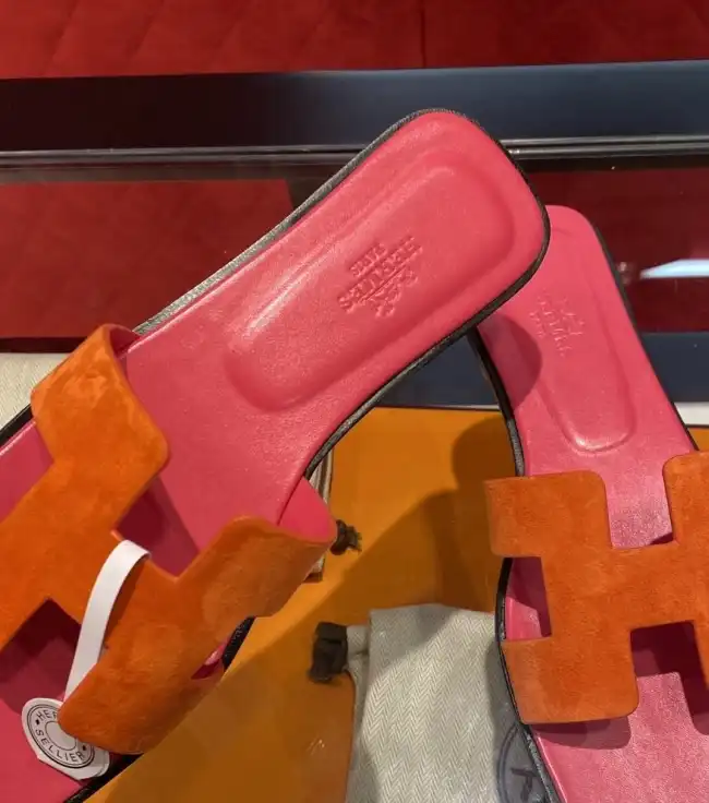 hype Hermes Slippers