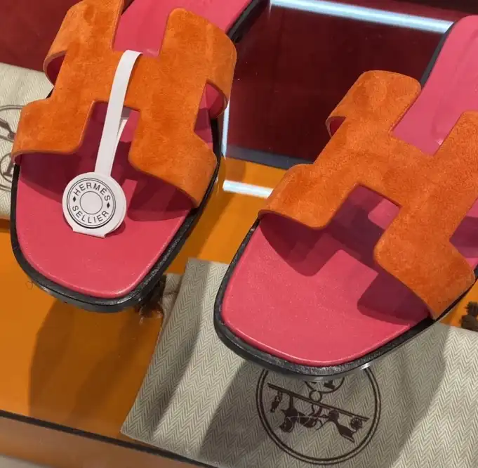 hype Hermes Slippers