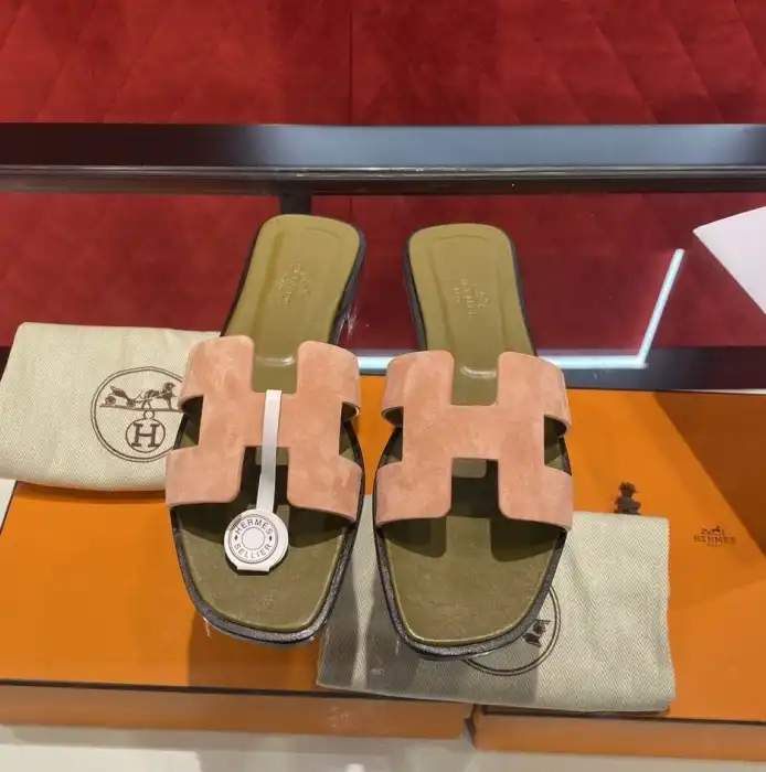 hype Hermes Slippers