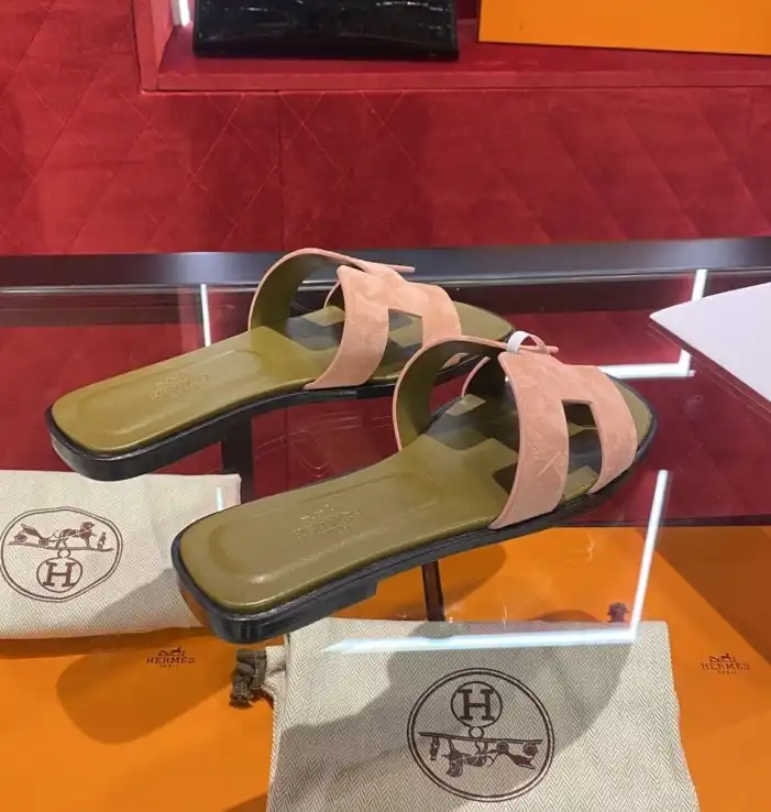 hype Hermes Slippers