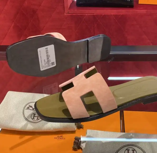 hype Hermes Slippers