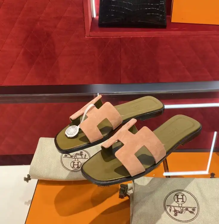 hype Hermes Slippers