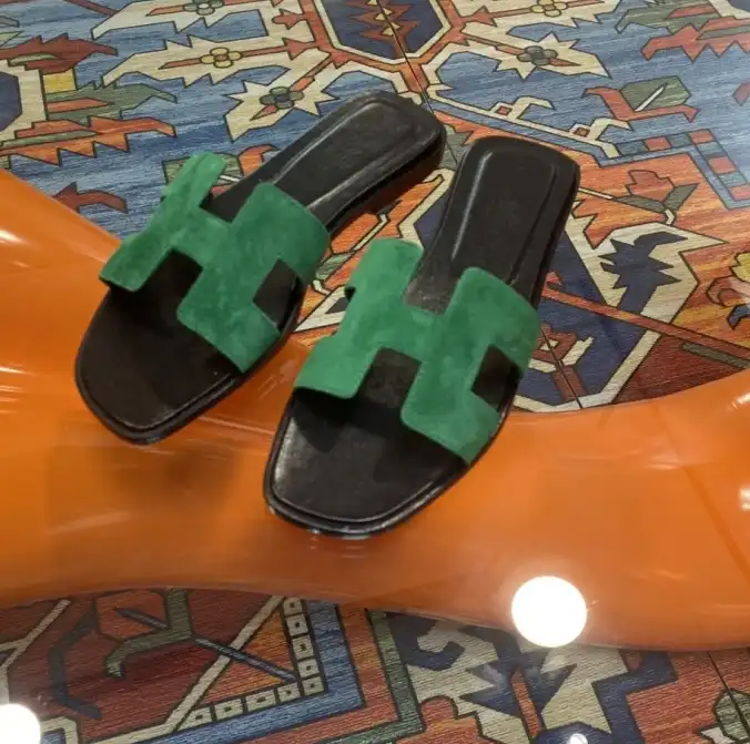 hype Hermes Slippers